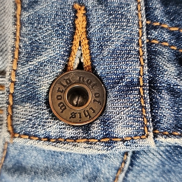 Not Of This World Jesus Medium Wash Distressed Denim Jeans, Size 33 - Picture 4 of 16